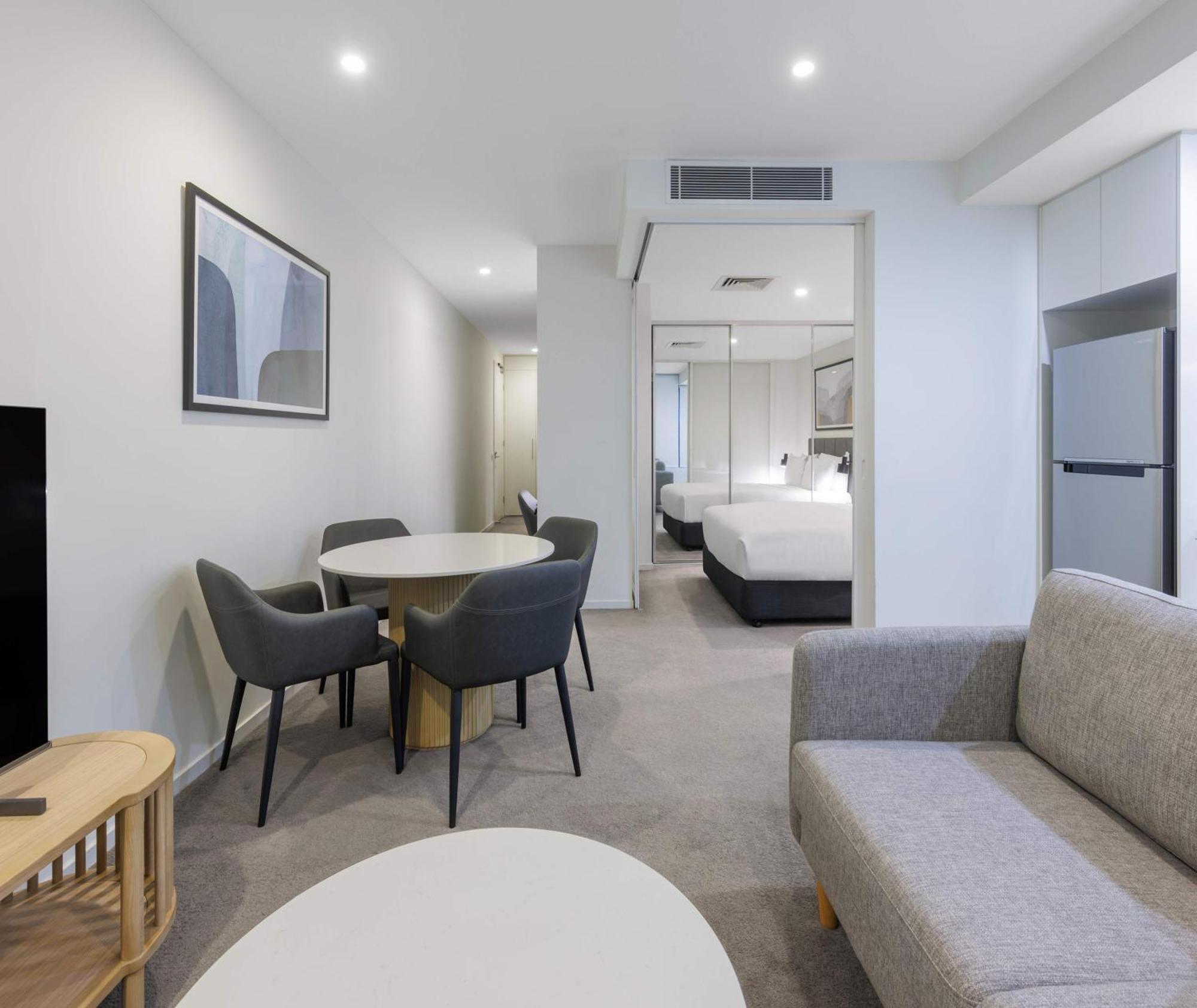 Oaks Melbourne Flemington Suites — Photos 3